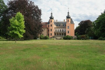 Fototapeta na wymiar Altdöbern: Schloss