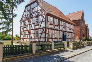 Wittenberge ist eine Stadt an der Elbe. Sie gehört zum Landkreis Prignitz im Bundesland Brandenburg und nennt sich selbst das Tor zur Elbaue.