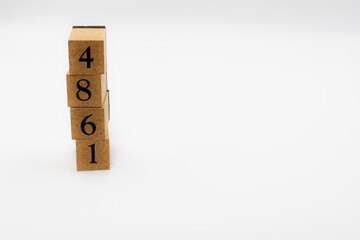 木ブロック　数字　Number　ナンバー　4861