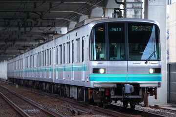 Naklejka premium 通勤電車 東京メトロ南北線9000系