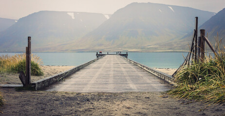 Ein einsamer Strand auf den isländischen Westfjords - obrazy, fototapety, plakaty