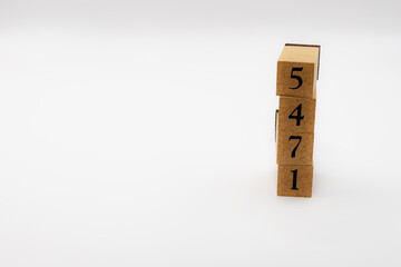木ブロック　数字　Number　ナンバー　5471