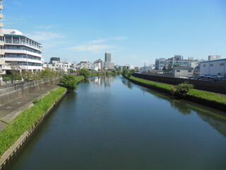 Obraz premium 川と空