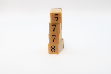 木ブロック　数字　Number　ナンバー　5778