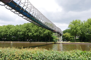 Brücke Slinki Springs To Farm in Wuppertal