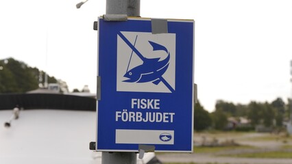Verbotsschild Angeln / Fischen, schwedisch - Fiske förbjudet - 540519189