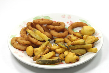mixed patellate and fried vegetables-