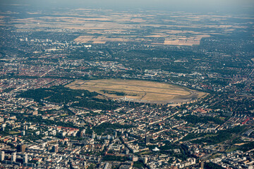 Obraz premium Luftbild Berlin Flughafen Tempelhof