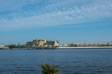 Naklejka premium 葛西臨海公園から見える夢の国（浦安）