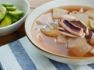 한국음식 오징어 무 국, 요리