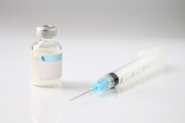 Medical vial of injection medicine and hypodermic needle
