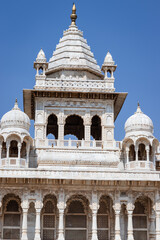 Obraz premium heritage architecture building with bright blue sky at morning