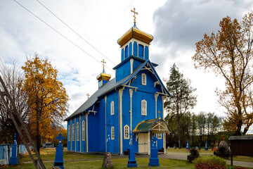 Cerkiew Prawosławna na Podlasiu, Podlasie, jesienny krajobraz