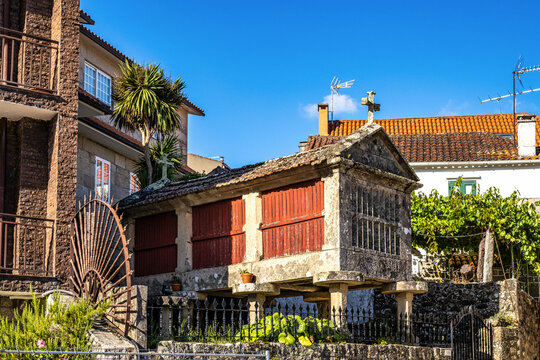 Fishing village of Combarro with the typical granary horreos. Galicia, Spain.