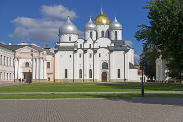 Fototapeta na wymiar Sophia Cathedral in Veliky Novgorod, Russia.