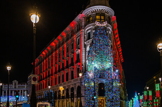 bright lights of Christmas decorations in Madrid at night