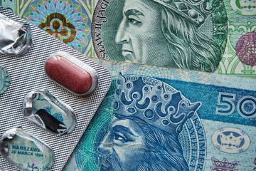 tabletki, lei, polskie pieniądze 