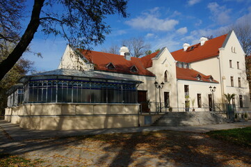 Fototapeta premium Rheinbaben Palace (Palac Rheinbabenow), attached orangery on the left. Siemianowice Slaskie, Poland.