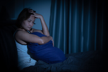 Asian women have a high concern that is why she can't sleep.Have stress from work