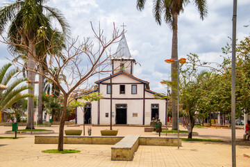 O Santuário Nossa Senhora Aparecida fica na cidade de Aparecida de Goiânia.