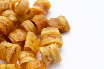 Crispy banana chip rolls. Fruit snack