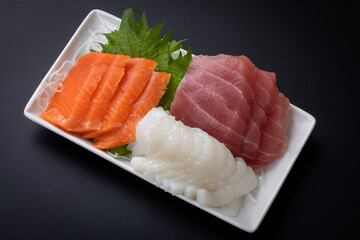 刺身の盛り合わせ　sashimi	