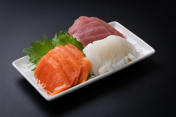 刺身の盛り合わせ　sashimi	
