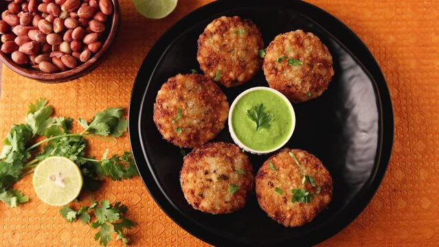Sabudana vada wada pakora pakode fried snack fritters chutney tapioca pearls sago patties north Indian street food Mahashivratri Shivratri Navratri Ram Navami fasting food vegetarian Indian festival 