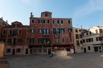 Fototapeta na wymiar Small Venetian square Campo San Stin. The residential area of Venice, Italy.