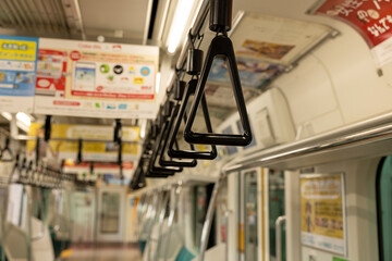 電車 つり革