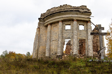 Fototapeta premium the destroyed church