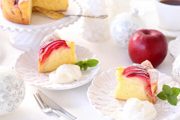 りんごケーキ　紅玉りんごのケーキでティータイム