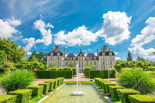 Garden view on Cheverny castle in Loire valley, France
