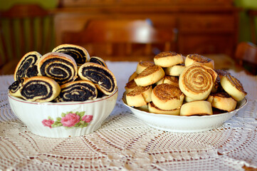 baked homemade poppy seed strudels in the ceramic bowl