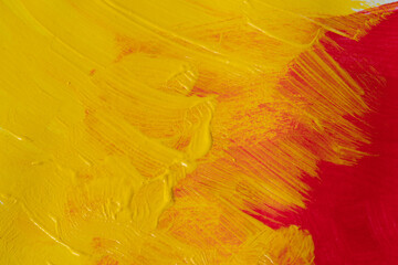 黄色と赤色