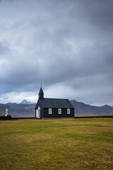 Fototapeta na wymiar Budakirkja black churck in Budir, Iceland