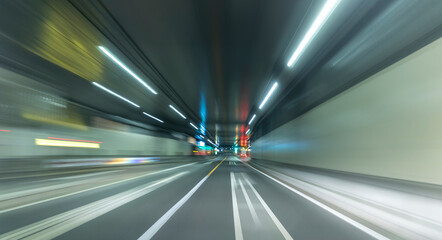 首都高速道路のトンネル