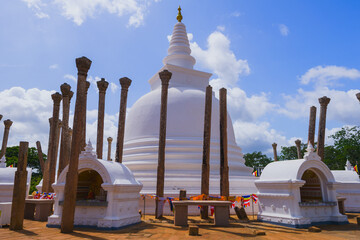 Thuparamaya, first Buddhist temple in Sri Lanka