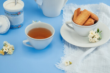 Deliciosos biscoitos caseiros. docinhos amanteigados. bolacha caseira. Biscoitos amanteigados feitos em casa. 
