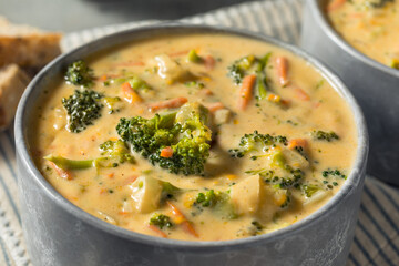 Homemade Healthy Broccoli Cheddar Soup