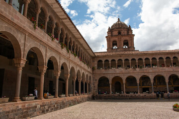 Inner courtyard, with a view of the corridors with arches and columns in Qorikancha, Church and Convent of Santo Domingo de Guzm&aacute;n, in Cusco. 