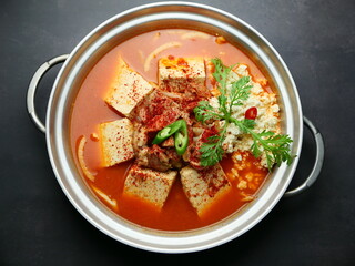 한국 삼겹살 찌개