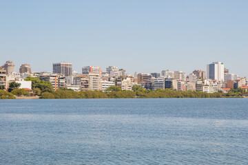 Obraz premium Rodrigo de Freitas Lagoon in Rio de Janeiro.