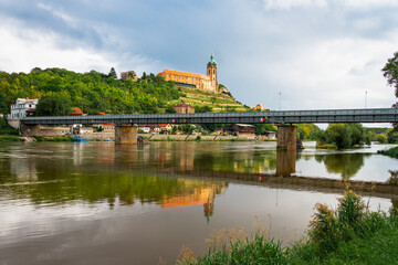 Fototapeta na wymiar Bridge over the Elbe in Melnik