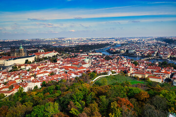 Fototapeta na wymiar Prag im Herbst