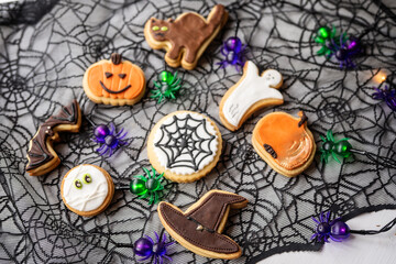 halloween cakes bisquits cookies pumpkin witch black cat scary ghost sweet treats - 541078393