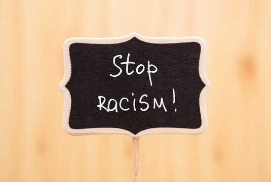 รูปภาพEthnocentrism เลือกดูภาพถ่ายสต็อก เวกเตอร์ และวิดีโอ1,320