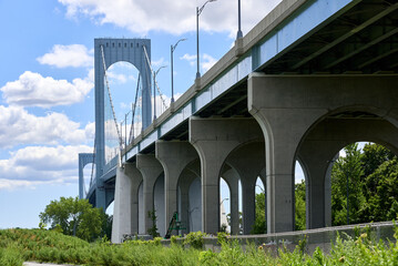 The Bronx&ndash;Whitestone Bridge. a suspension bridge, carries traffic over the East River from Bronx to Queens, NYC