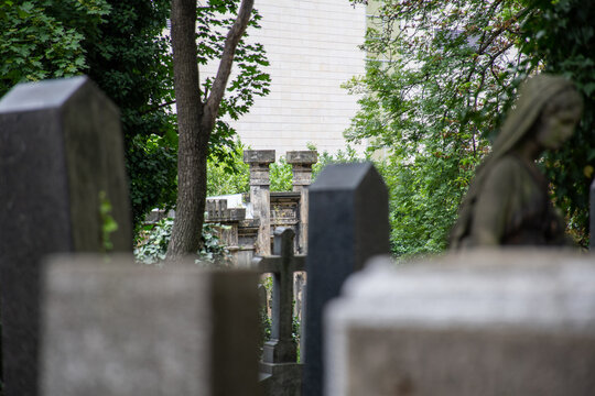 L&aacute;pidas en cementerio de Ol&scaron;any, Praga