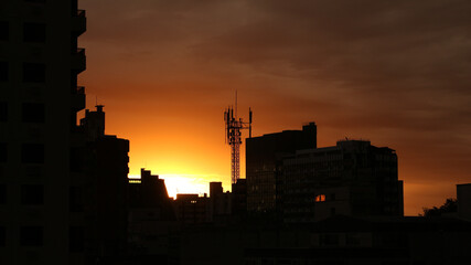 Fototapeta na wymiar city skyline buildings cityscape at sunset